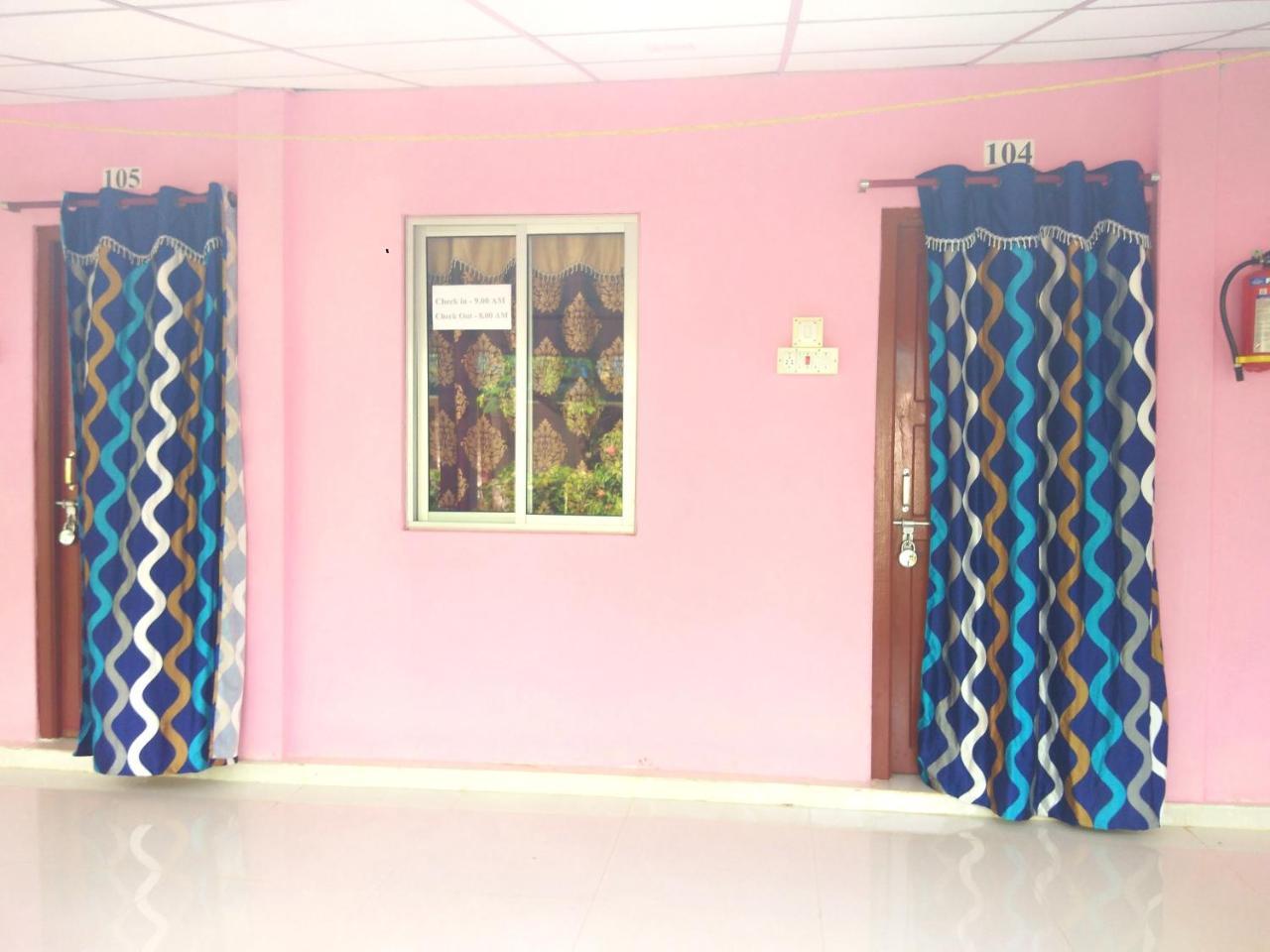 מלון Lakshmanpur Blue Bird Residency מראה חיצוני תמונה